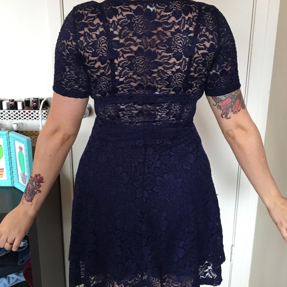 Urban Outfitters Lace Dress - Picture 6 of 6